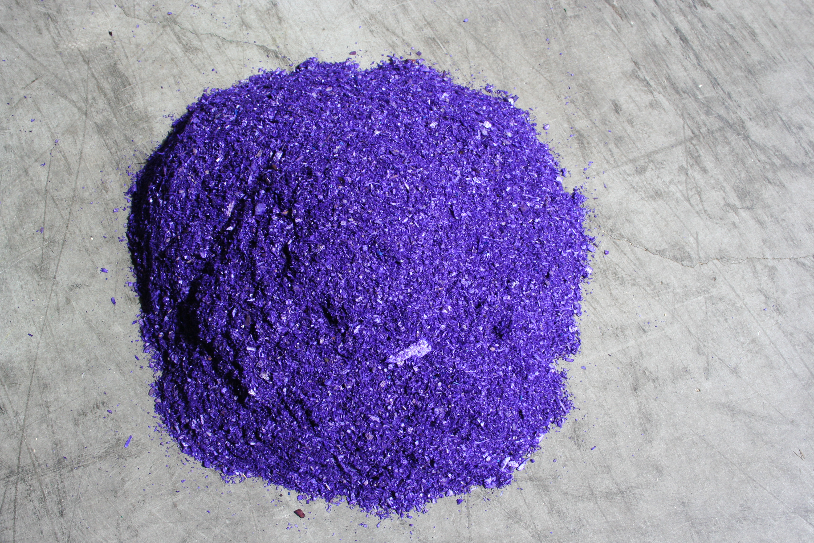 Hawkeye Wood Shavings Purple Bulk Livestock Horse Bedding Hawkeye